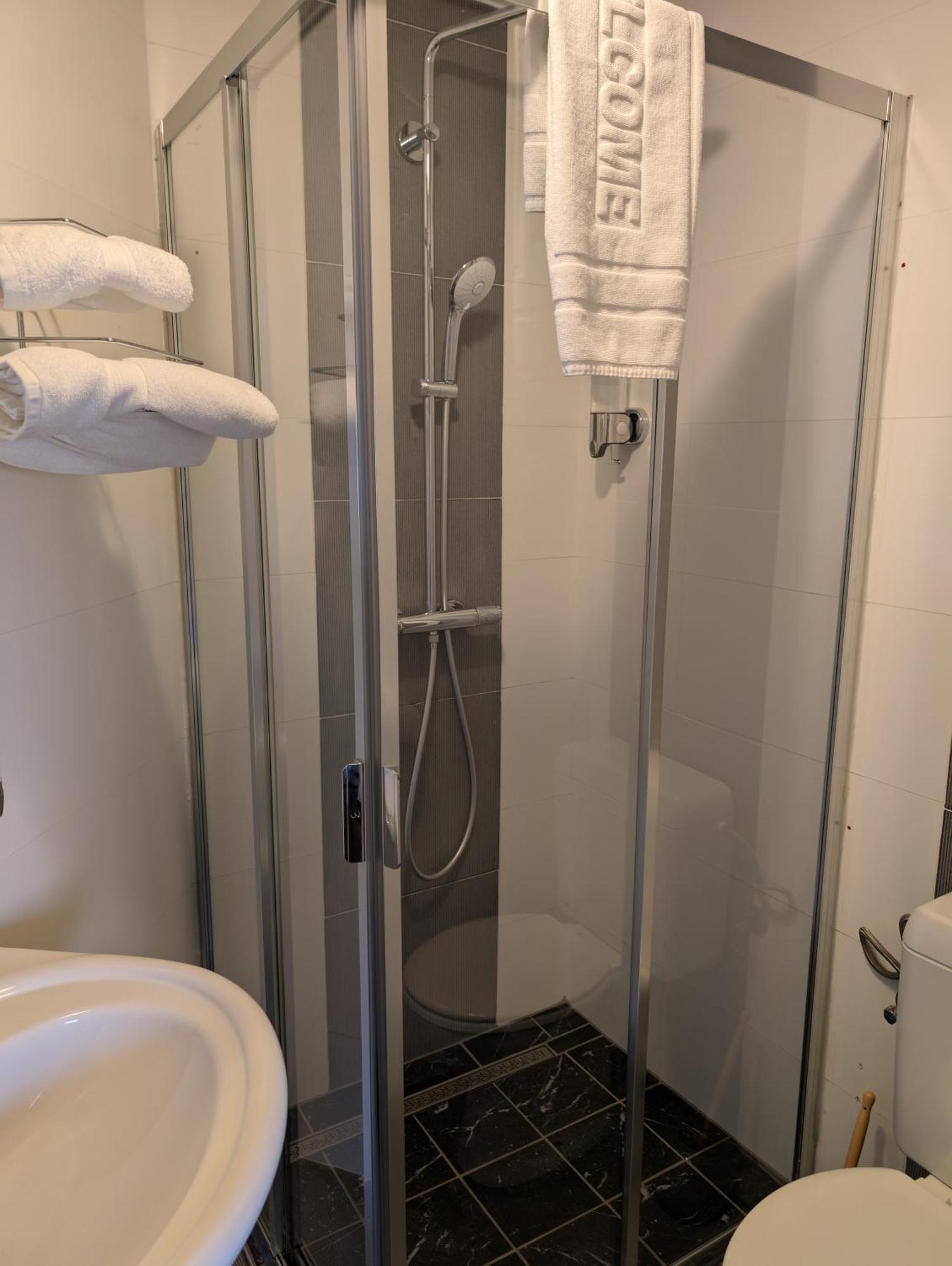 A Fleur De Couette Hotel Auvelais Kültér fotó