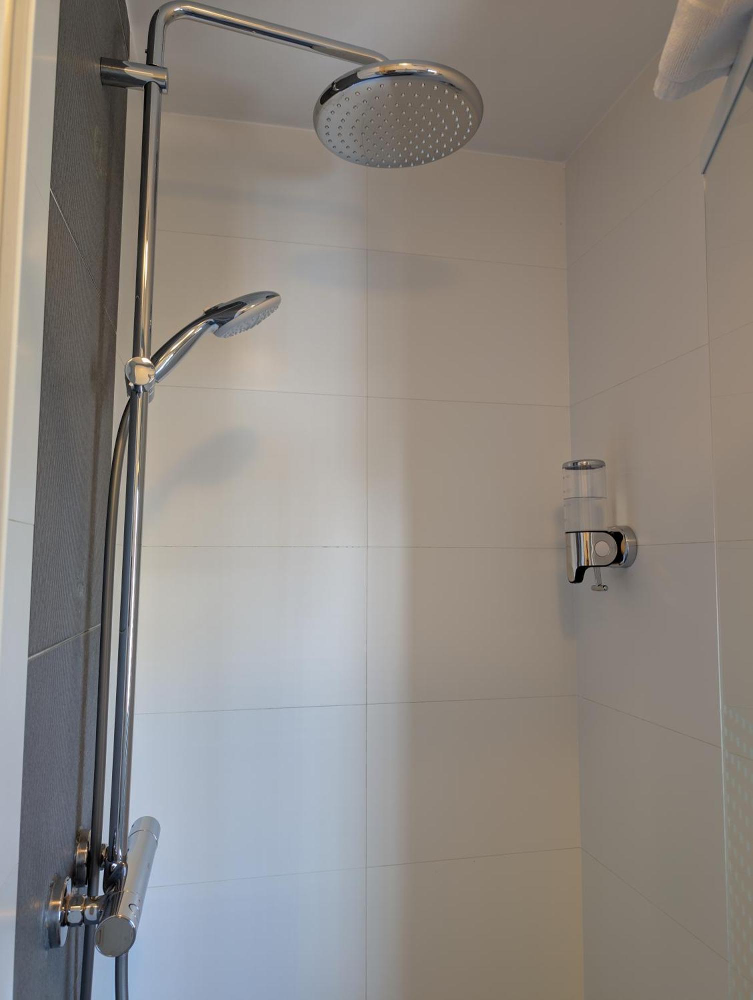 A Fleur De Couette Hotel Auvelais Kültér fotó